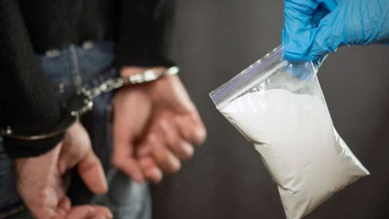 چنیوٹ میں منشیات فروشوں کیخلاف بڑا کریک ڈاؤن، ایک ملزم گرفتار، 7 کلو ہیروئن برآمد