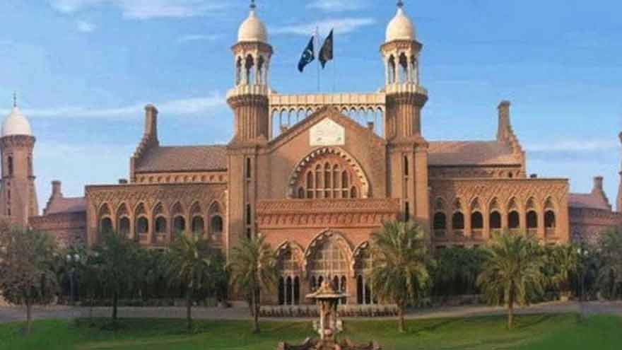 LHC seeks replies over Bhati Gate manhole tragedy that killed mother, daughter