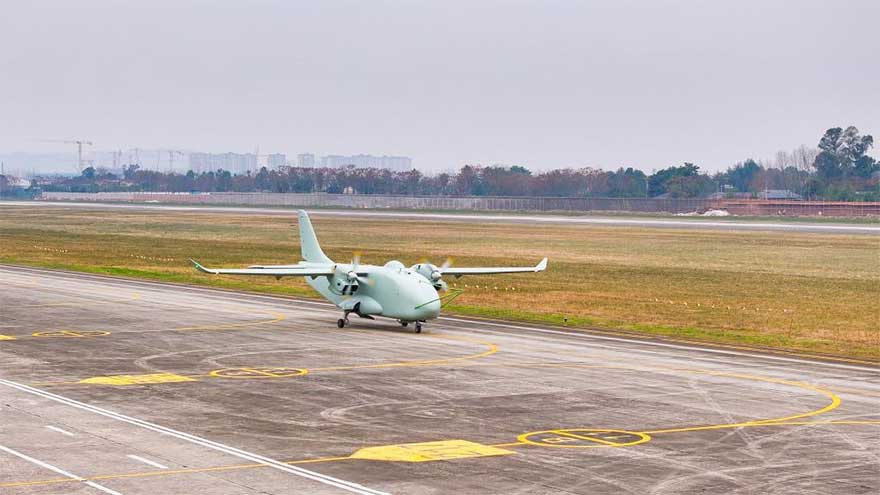 Chinese hybrid unmanned cargo aircraft completes first flight