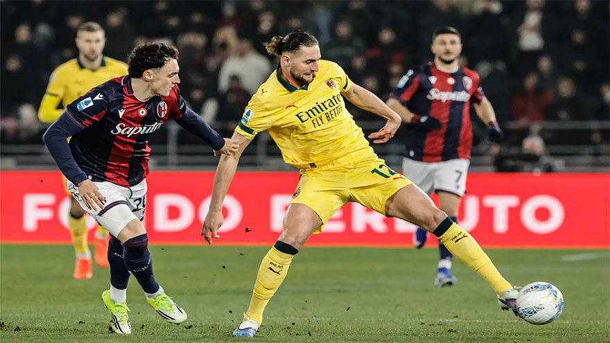 Milan close gap on Inter with 3-0 win over Bologna