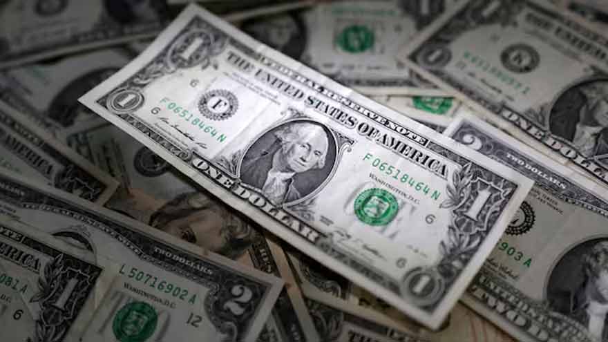 Dollar set for strongest week since November, yen steadies before polls