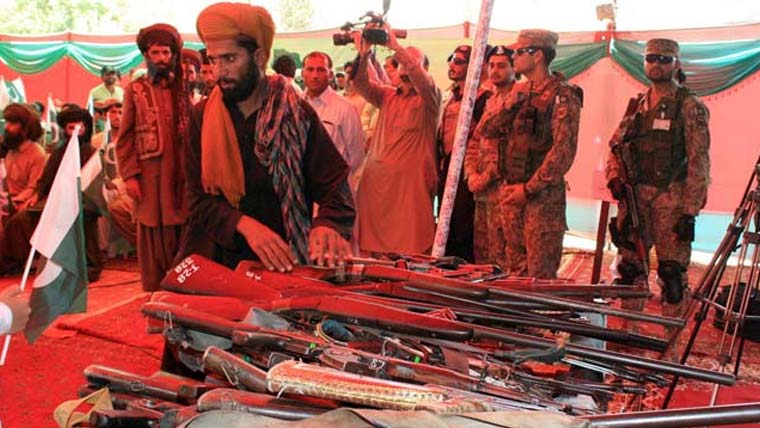 آپریشن ردّالفتنہ کے نمایاں اثرات، بدنام دہشت گردوں نے ہتھیار ڈال دیئے