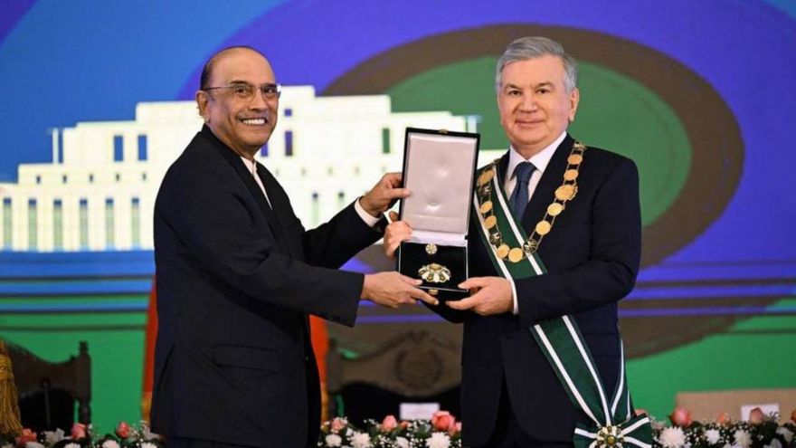 Uzbek president awarded Pakistan's highest civil honour