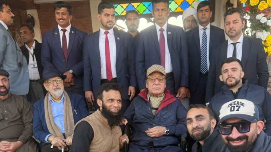 Nawaz Sharif joins friends for Basant near Masti Gate