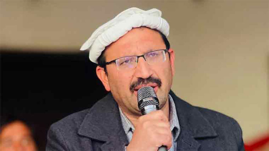 Furious Junaid Akbar separates himself from PTI's parliamentary party