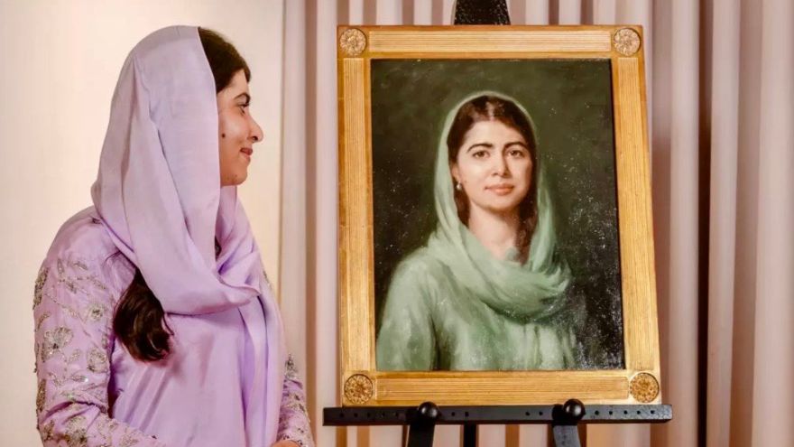 Malala becomes second Pakistani honoured with official portrait at Oxford college
