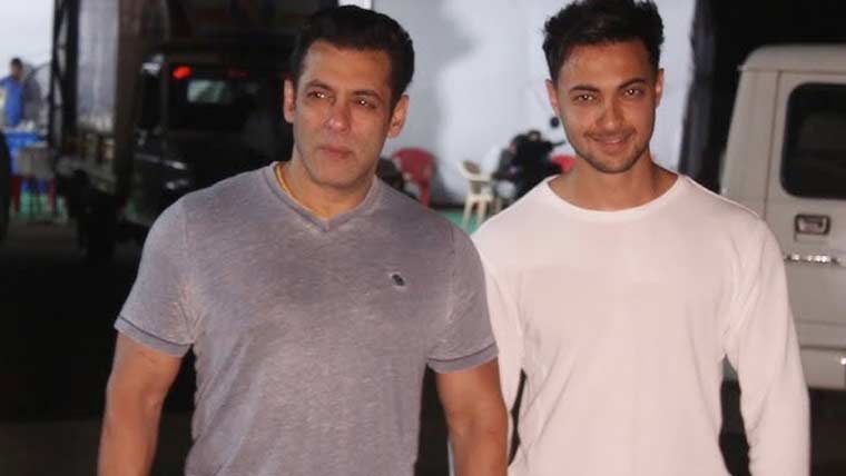 بھارت میں انتہا پسندی عروج پر، سلمان خان کے بعد ان کے بہنوئی کو بھی دھمکی موصول