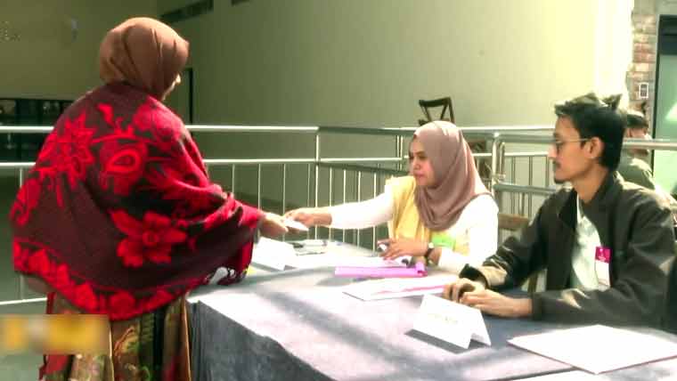 بنگلا دیش میں عام انتخابات کا میلہ سج گیا، بی این پی اور جماعت اسلامی میں سخت مقابلہ متوقع