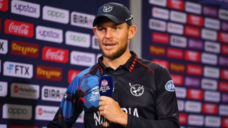 ٹی 20 ورلڈکپ: نمیبیا کے کپتان فلڈ لائٹس میں پریکٹس کا موقع نہ ملنے پر مایوس