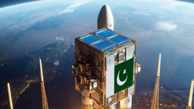 پاکستان کا دوسرا مقامی سیٹلائٹ ای او 2 کامیابی سے لانچ
