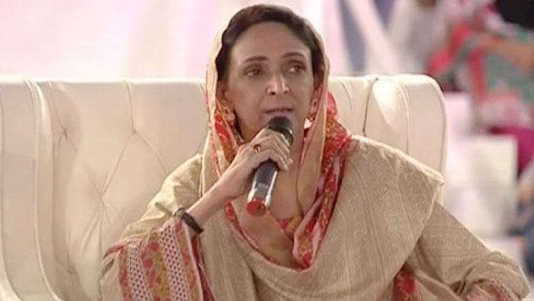 ملک کی معروف نعت خواں تابندہ لاری انتقال کر گئیں