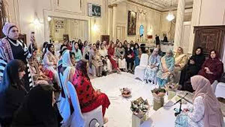 Naat reciter Tabinda Lari passes away