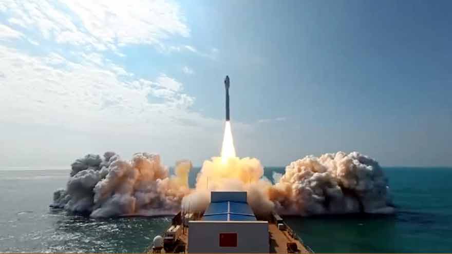 President Zardari, PM Shehbaz congratulate nation on EO-2 Satellite launch