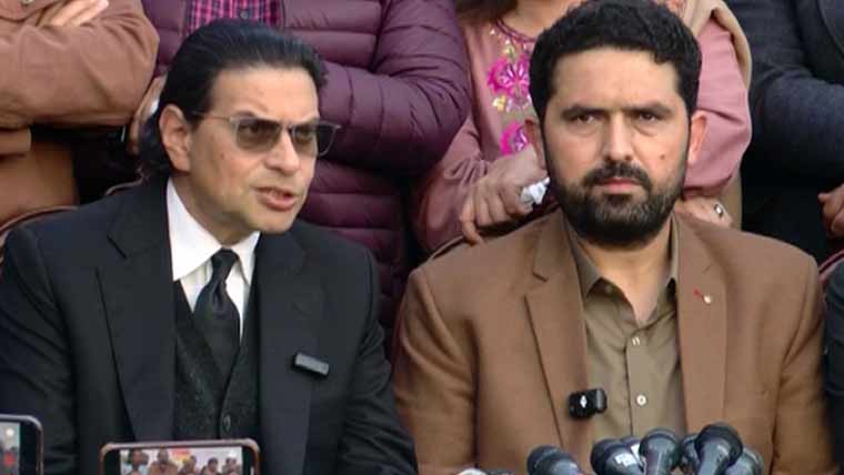 بانی کی ایک آنکھ تقریباً ضائع ہوگئی، ہم خاموش نہیں بیٹھیں گے: سلمان اکرم راجہ