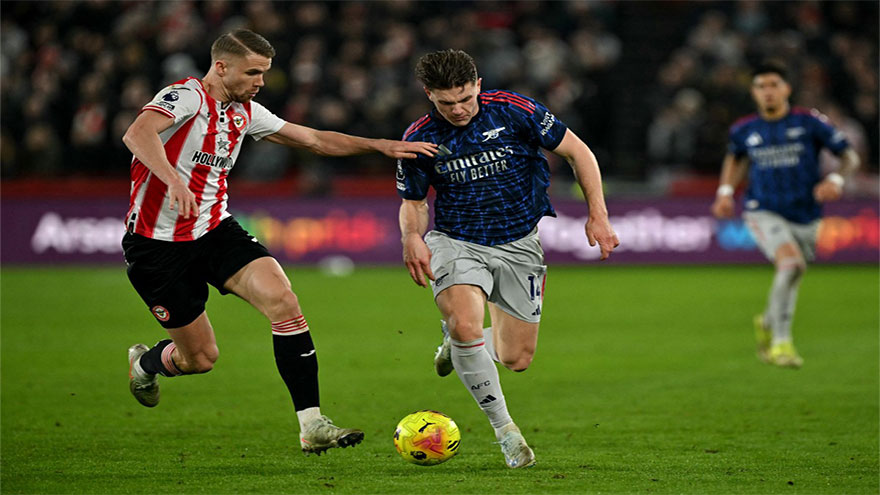 Arsenal held by Brentford to offer Man City Premier League title hope