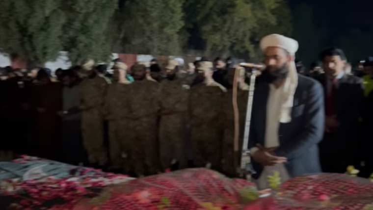 بہاولنگر: دورانِ ڈیوٹی شہید ہونے والے اے ایس آئی کی نمازہ جنازہ ادا