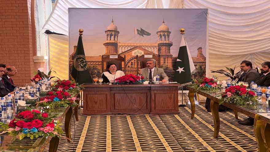 CJP Yahya Afridi, LHC CJ Aalia Neelum launch judicial reforms in Fort Abbas