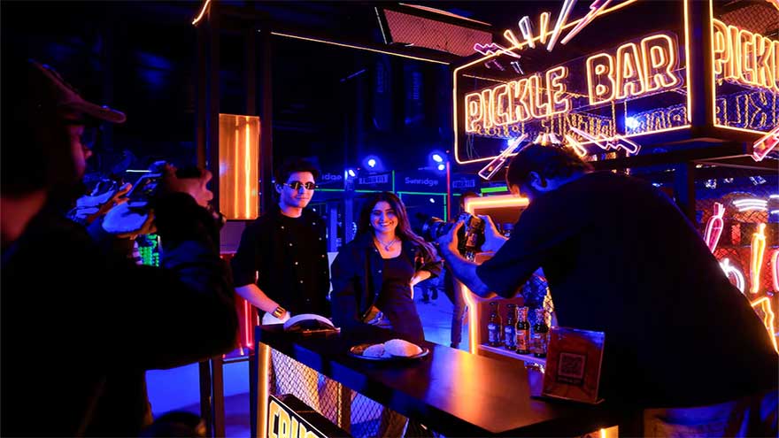 In Karachi, sober raves offer Gen Z a new kind of nightlife