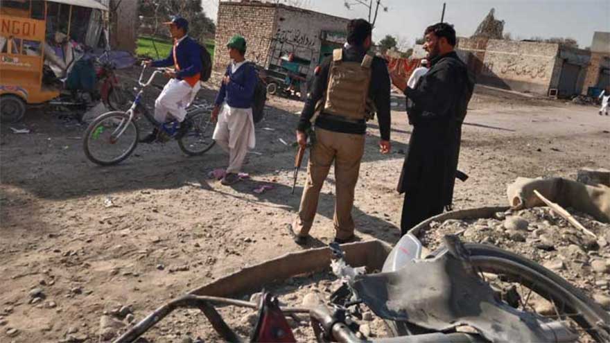 Two die, 12 injured in Bannu blast
