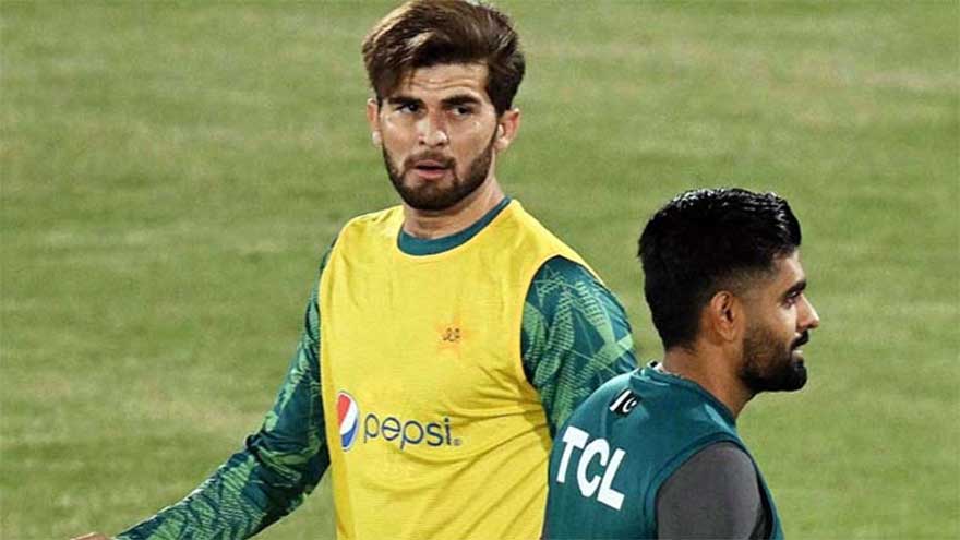 Defeat against India; Babar and Shaheen likely to face axe against Namibia