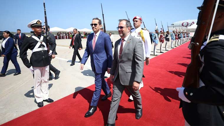 قطری وزیراعظم شیخ محمد بن عبدالرحمان الثانی اچانک وینزویلا پہنچ گئے