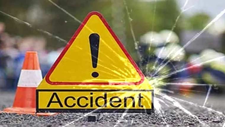 اوکاڑہ: کار اور ٹریکٹر ٹرالی میں تصادم، 2 افراد جاں بحق