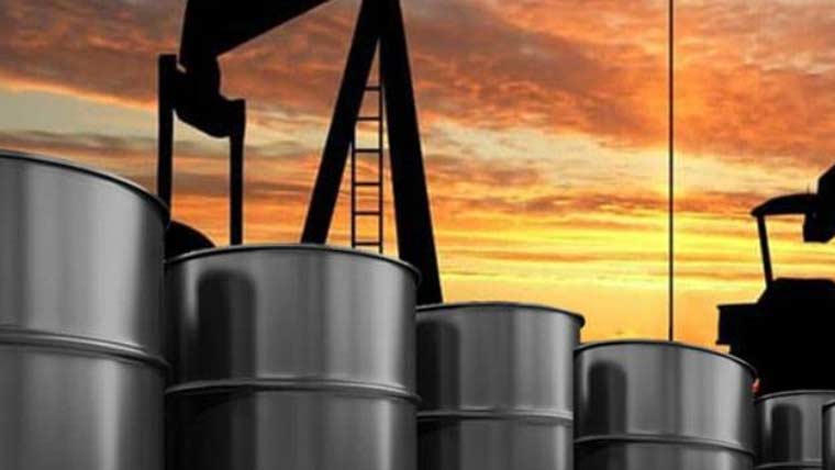 امریکی صدر کی ایران پر حملے کی دھمکی، تیل کی قیمتوں میں اضافہ