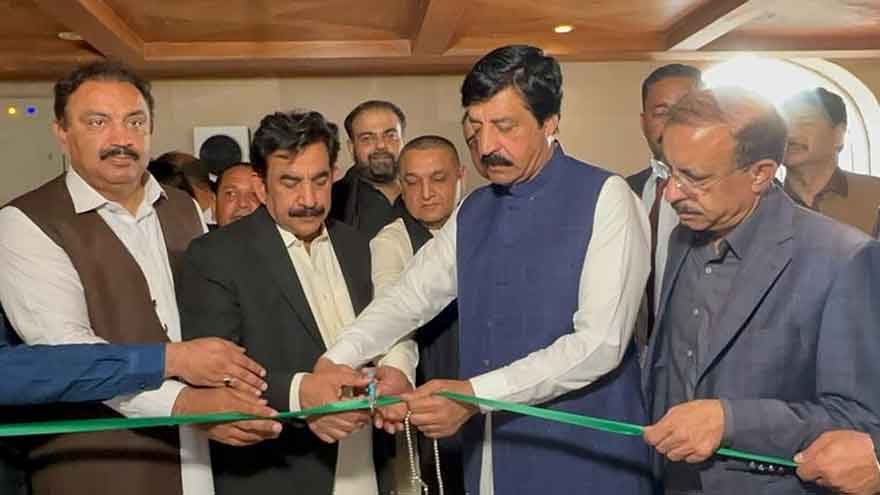 Governor Punjab inaugurates solarization at Darbar Bibi Pak Daman