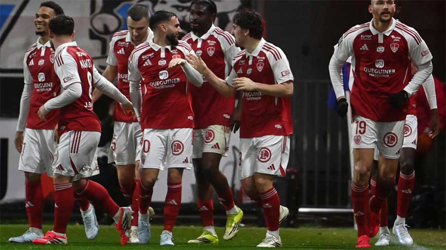 Marseille lose first Ligue 1 game of Beye era