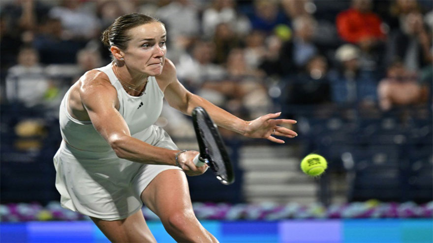 Svitolina edges Gauff to set up Pegula final in Dubai