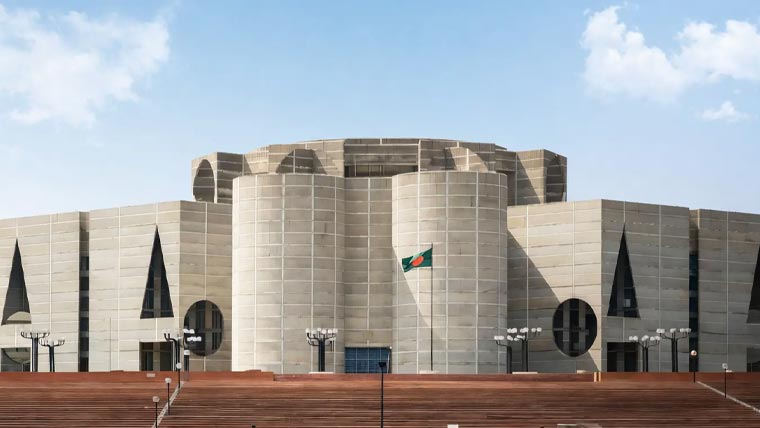 بنگلہ دیش میں انتقال اقتدار کا مرحلہ مکمل، قومی اسمبلی کا پہلا اجلاس طلب