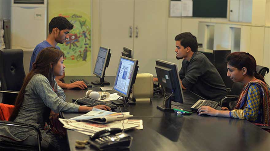 Pakistan says freelancers earned record $557m in first half of FY26