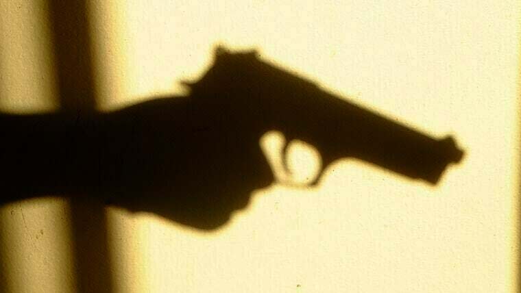 کراچی : موٹرسائیکل سواروں کی فائرنگ سے ایک شخص جاں بحق، دوسرازخمی