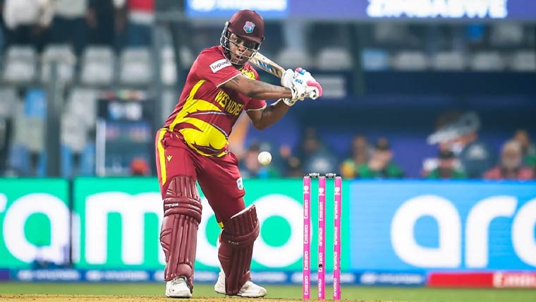 ٹی 20 ورلڈ کپ سپر ایٹ مرحلہ، ویسٹ انڈیز کا زمبابوے کو جیت کیلئے 255 رنز کا ہدف