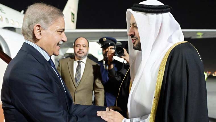 وزیراعظم شہباز شریف 2 روزہ دورے پر قطر پہنچ گئے