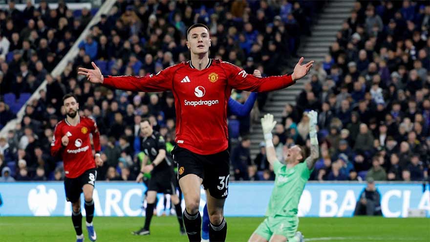 Super-sub Sesko fires Man Utd to win at Everton