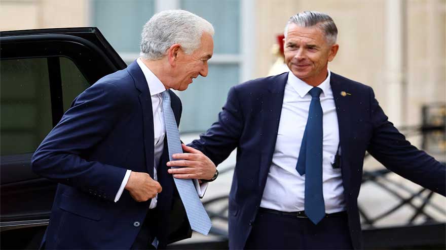 US ambassador to France banned from meeting French government