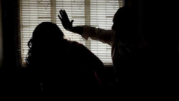 شہداد کوٹ: دوستی سے انکار پر مسلح ملزموں کا بیوہ پر وحشیانہ تشدد