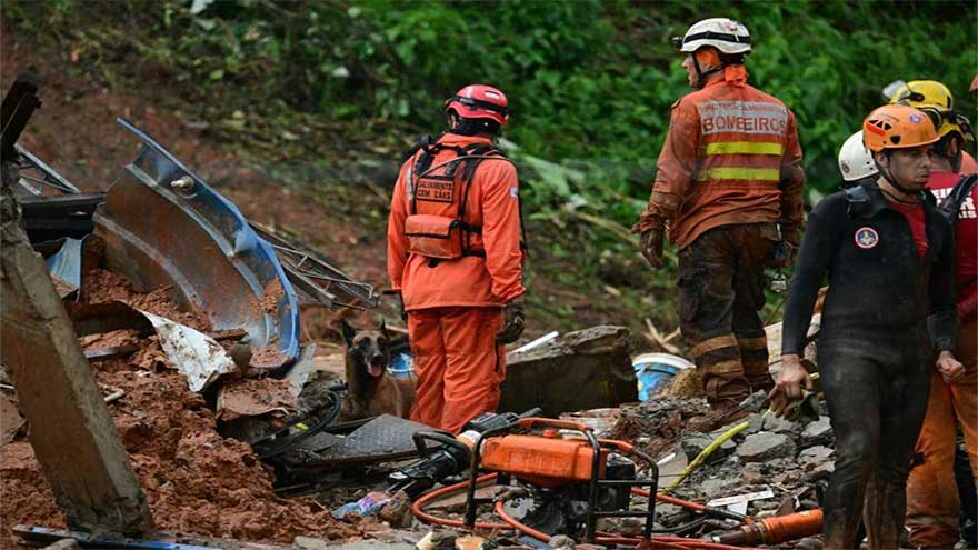 Rescuers search for missing after deluge kills 30 in Brazil