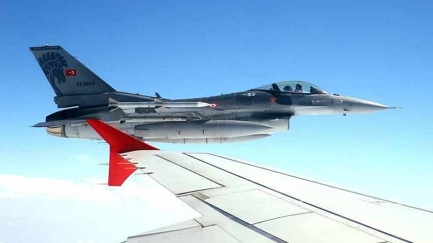 A Turkish Air Force F-16 crashes near a major highway, killing its pilot