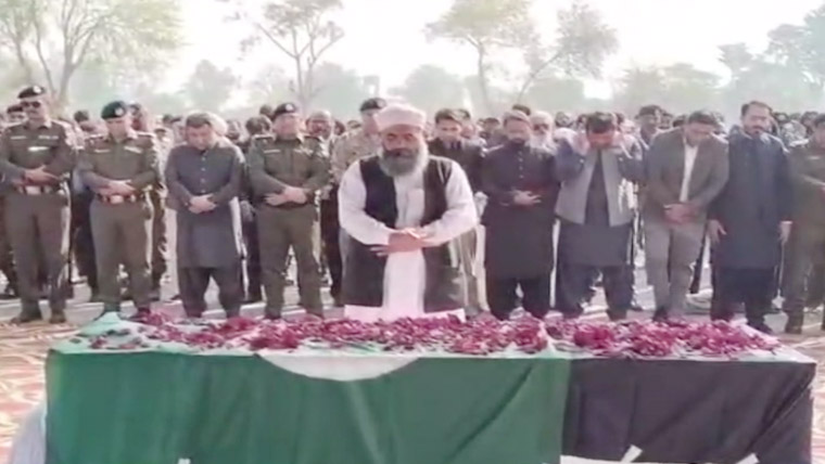 داجل پولیس چیک پوسٹ خودکش حملے میں شہید اہلکاروں کی نماز جنازہ ادا