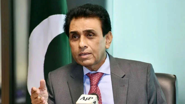 خالد مقبول صدیقی نے ’نو چائلڈ لیفٹ بیہائنڈ‘ مہم کا افتتاح کر دیا