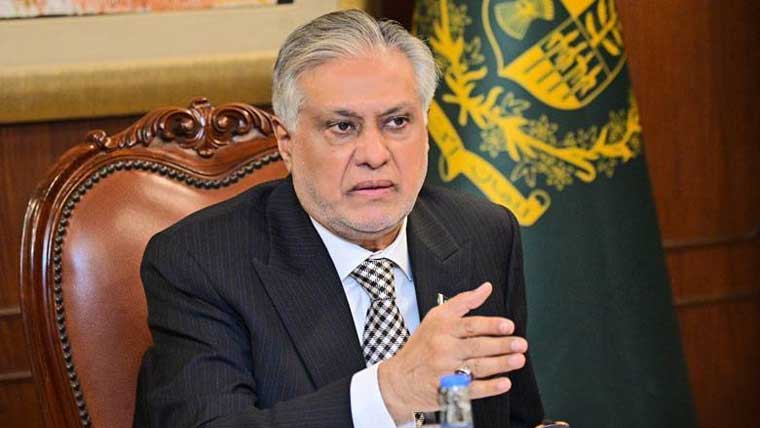 ڈائیلاگ اور سفارتکاری سے مسائل کے حل پر یقین رکھتے ہیں: اسحاق ڈار