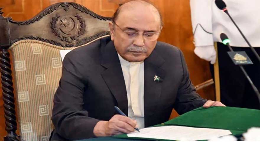 President Zardari approves March 2 joint sitting of Parliament