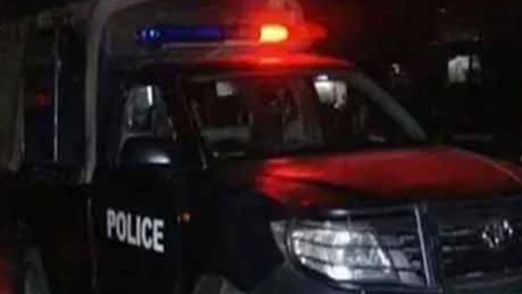 کشمور: پولیس کا مبینہ ڈرون حملہ، ایک بچے سمیت 3 افراد جاں بحق، 4 زخمی