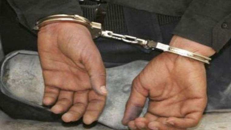 کراچی سے لکھ پتی گداگر گرفتار، نوٹوں سے بھرا بیگ برآمد