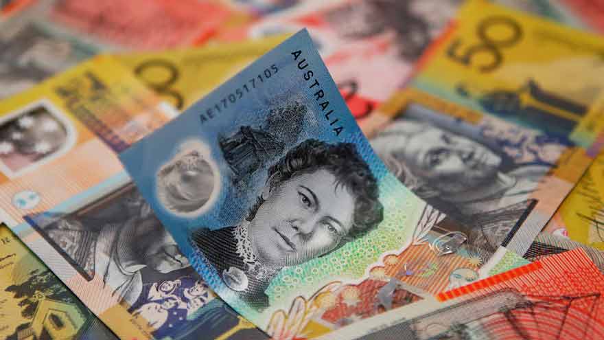 Aussie jumps, yen slumps as rates play dominates in February