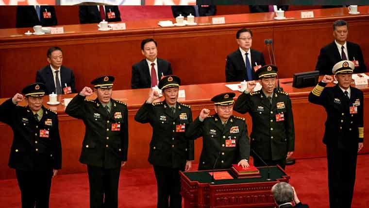 کرپشن الزامات: چین میں 9 اعلیٰ فوجی افسران اور 10 حکومتی شخصیات برطرف