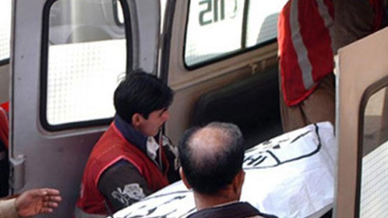 شہر قائد میں گاڑی کی ٹکر سے موٹرسائیکل سوار جاں بحق