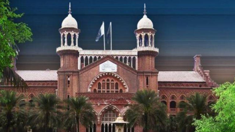 پنجاب کی 12 کروڑ آبادی کیلئے ہسپتالوں میں صرف 411 وینٹی لیٹرز